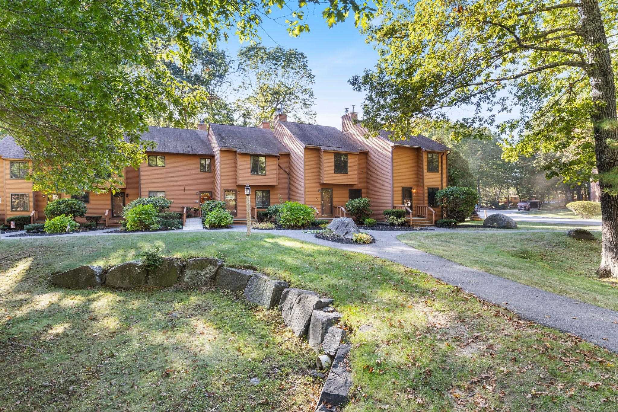 38 Dunvegan Woods Drive