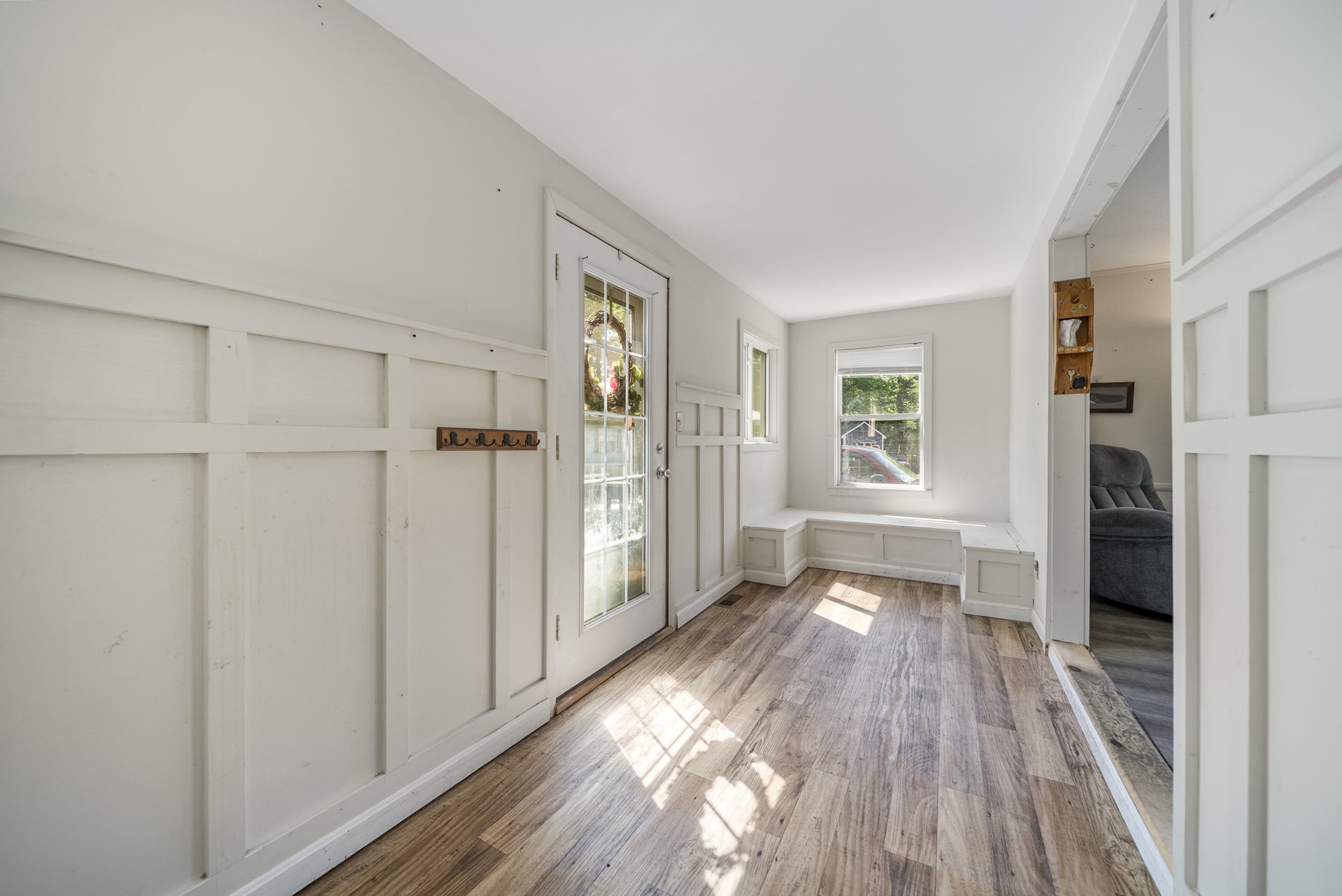 12 Circle Road