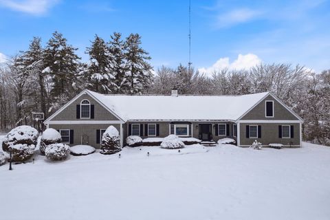 6 Isaac Lucas Circle Dover NH 03820