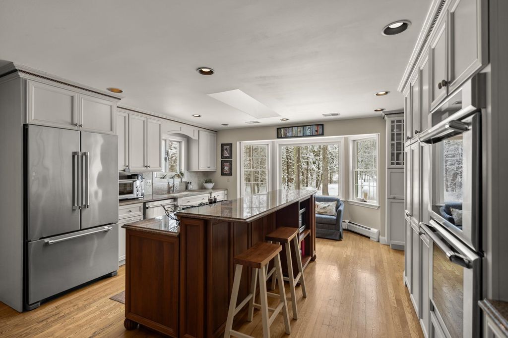 Photo of 6 Isaac Lucas Circle, Dover, NH 03820 (MLS # 5077527)