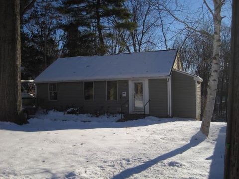 Photo of 32 Woodman Road, Durham, NH 03824 (MLS # 5071353)