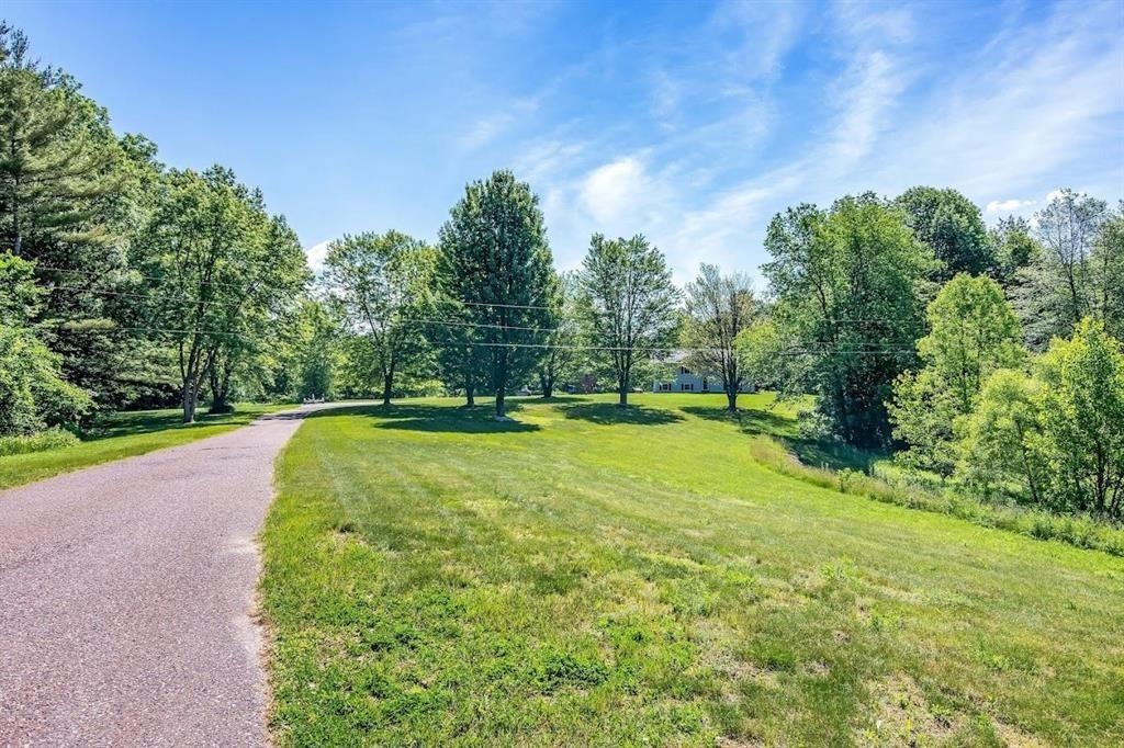 10 Ethan Allen Highway