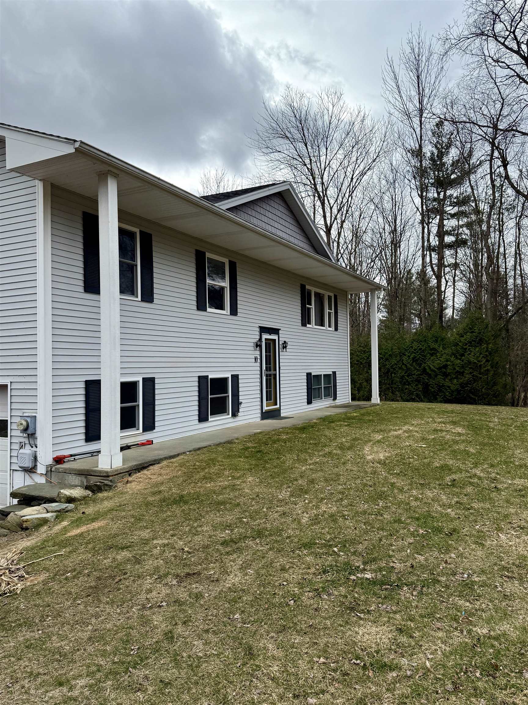 10 Ethan Allen Highway