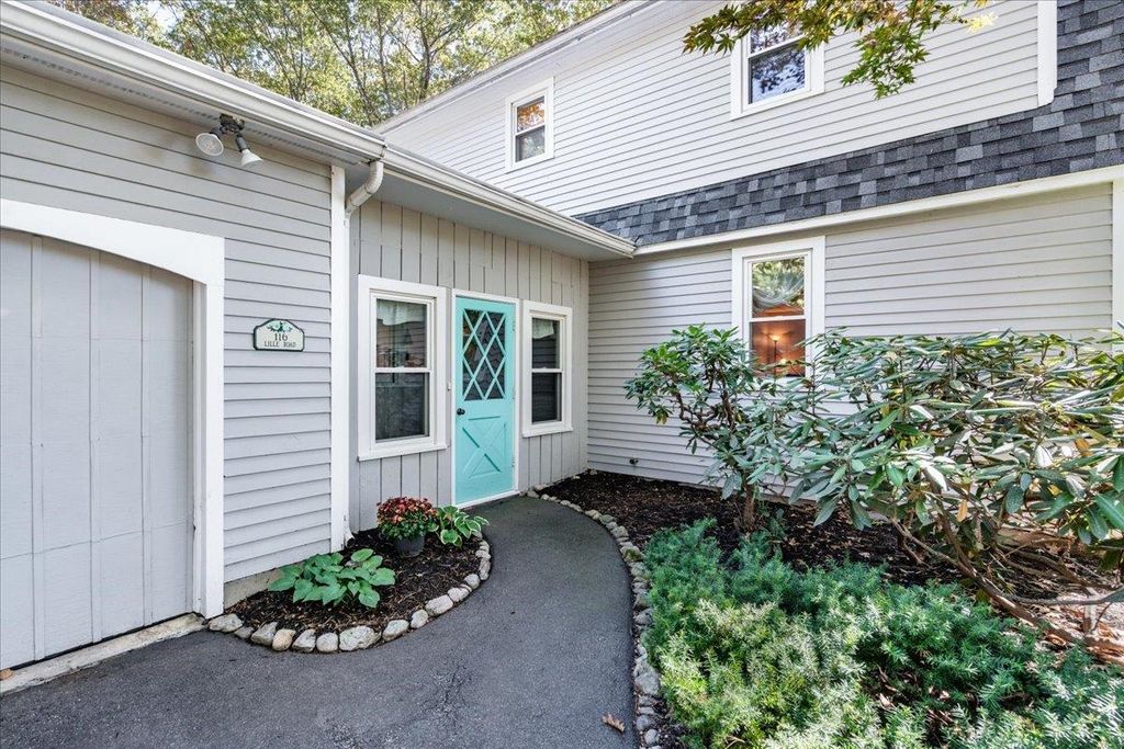 Photo of 116 Lille Road, Nashua, NH 03062 (MLS # 5065507)