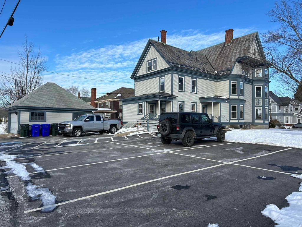 Photo of 708 Pine Street, Manchester, NH 03104 (MLS # 5028075)