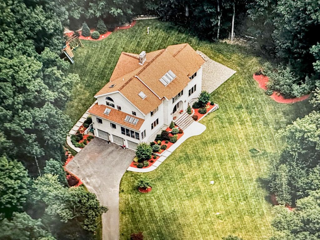 Photo of 50 Page Lane, Hampstead, NH 03841 (MLS # 5077674)