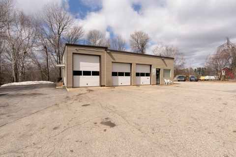 1806 Hooksett Road Hooksett NH 03106