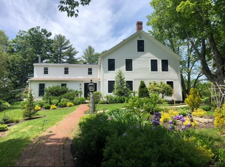 85 College Road