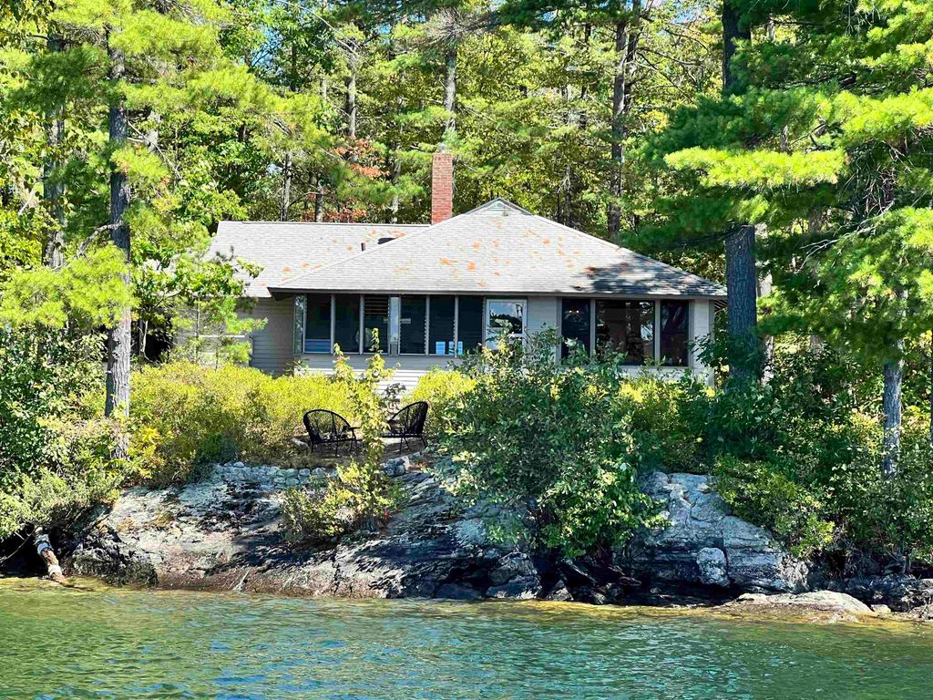 Photo of 49 Woodland Way, Meredith, NH 03253 (MLS # 5065281)