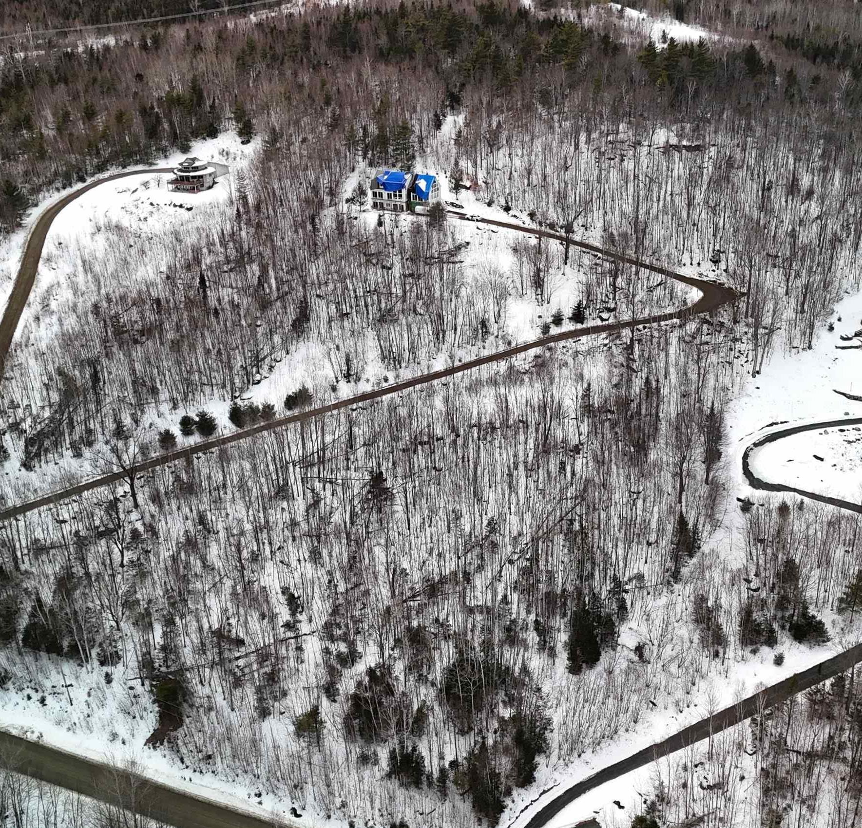 150 North Peak Drive