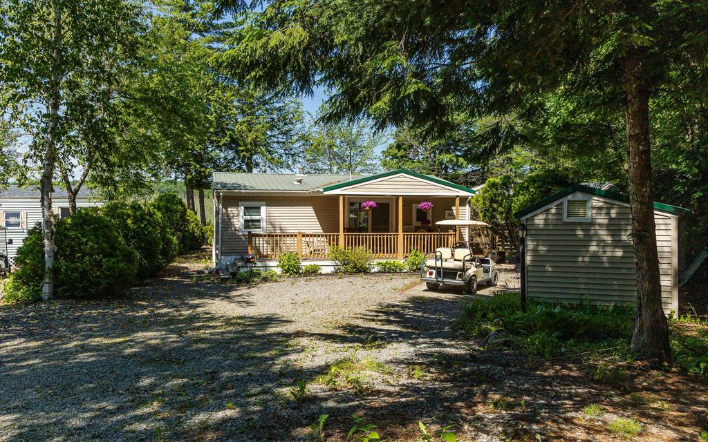 Photo of 18 Lakeside Drive, Fitzwilliam, NH 03447 (MLS # 5048347)