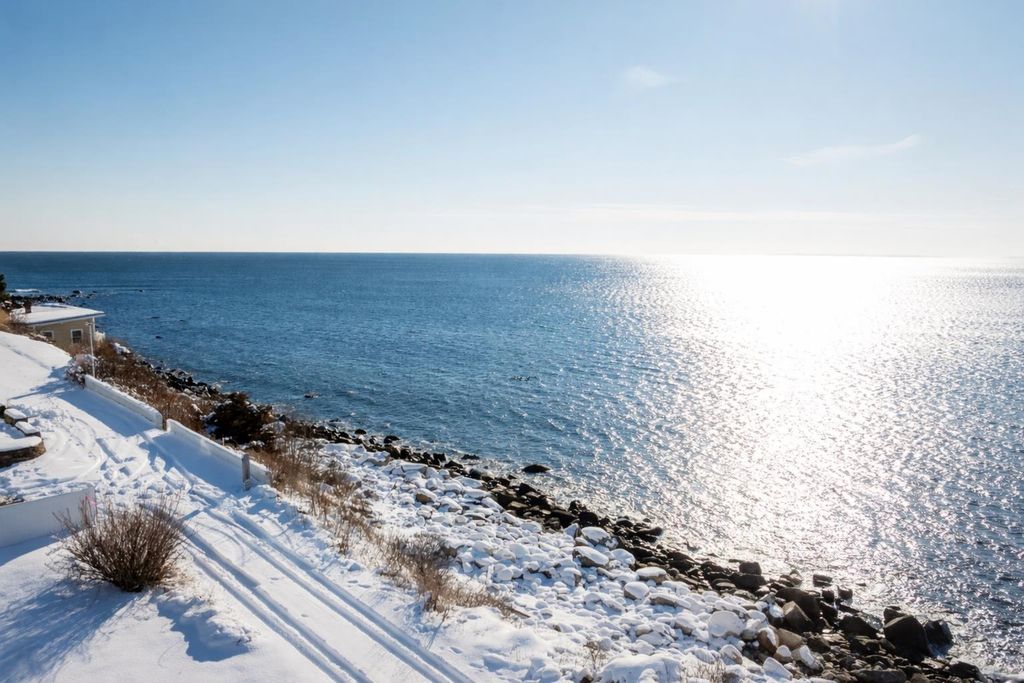 Photo of 11 Great Boars Head Avenue, Hampton, NH 03842 (MLS # 5074568)