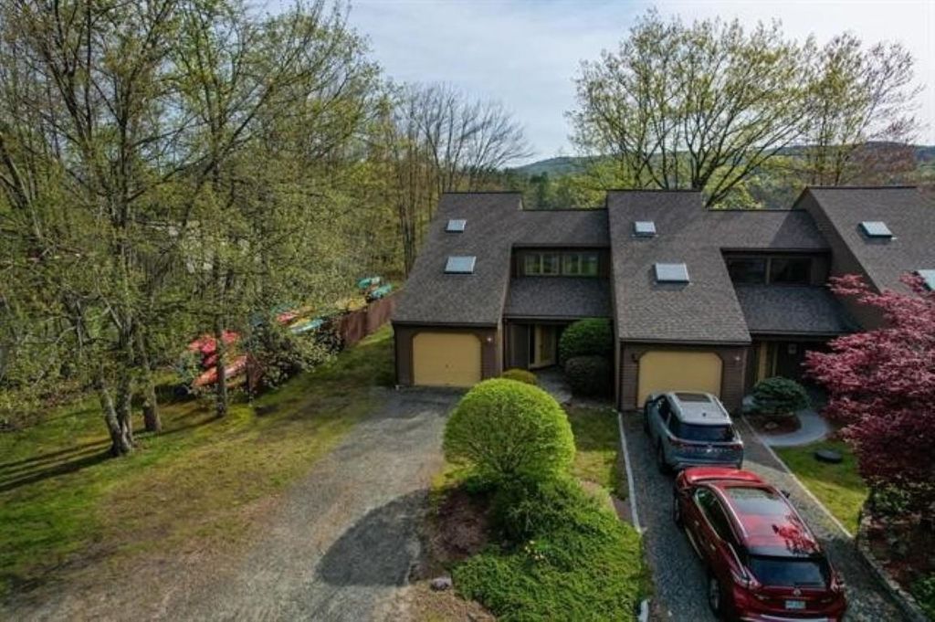 Photo of 15 Manor Estate Drive #Unit 1, Bristol, NH 03222 (MLS # 5063117)