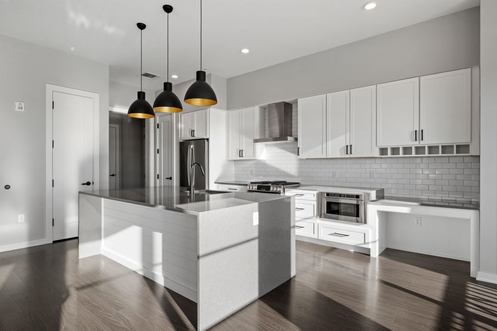 Photo of 51 Elm Street #302, Laconia, NH 03246 (MLS # 5079778)