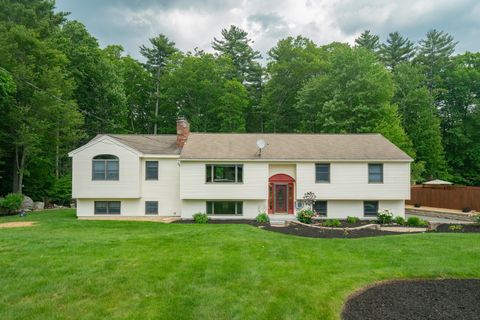 27 Cathy Street Merrimack NH 03054