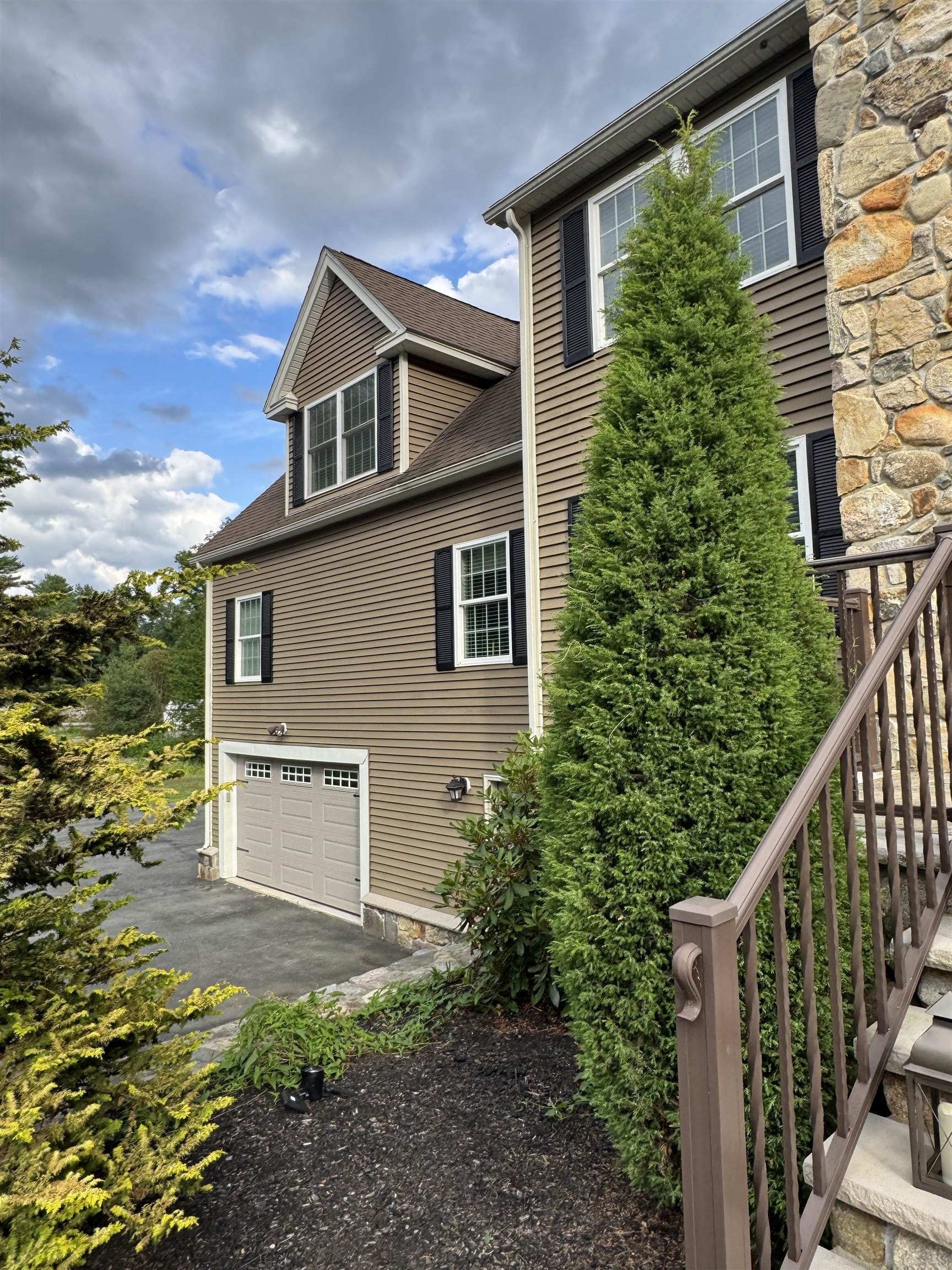 7 Coopers Grove Road