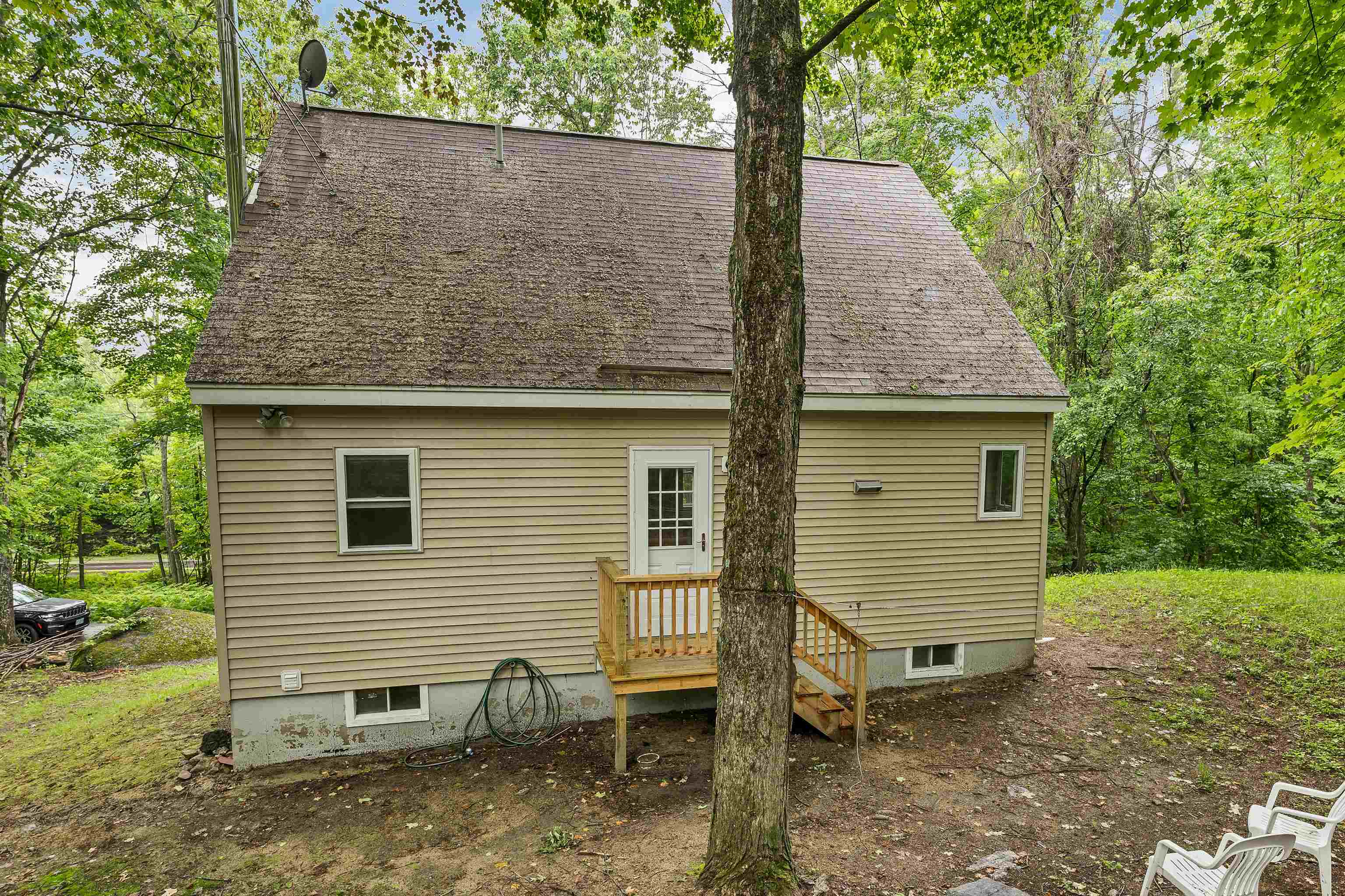 24 Meredith Center Road