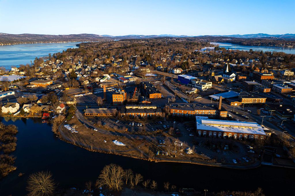 Photo of 20 Baldwin Street, Laconia, NH 03246 (MLS # 5081073)