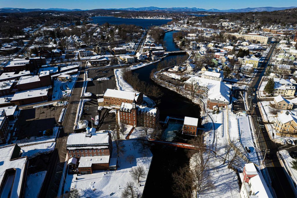 Photo of 20 Baldwin Street, Laconia, NH 03246 (MLS # 5081073)