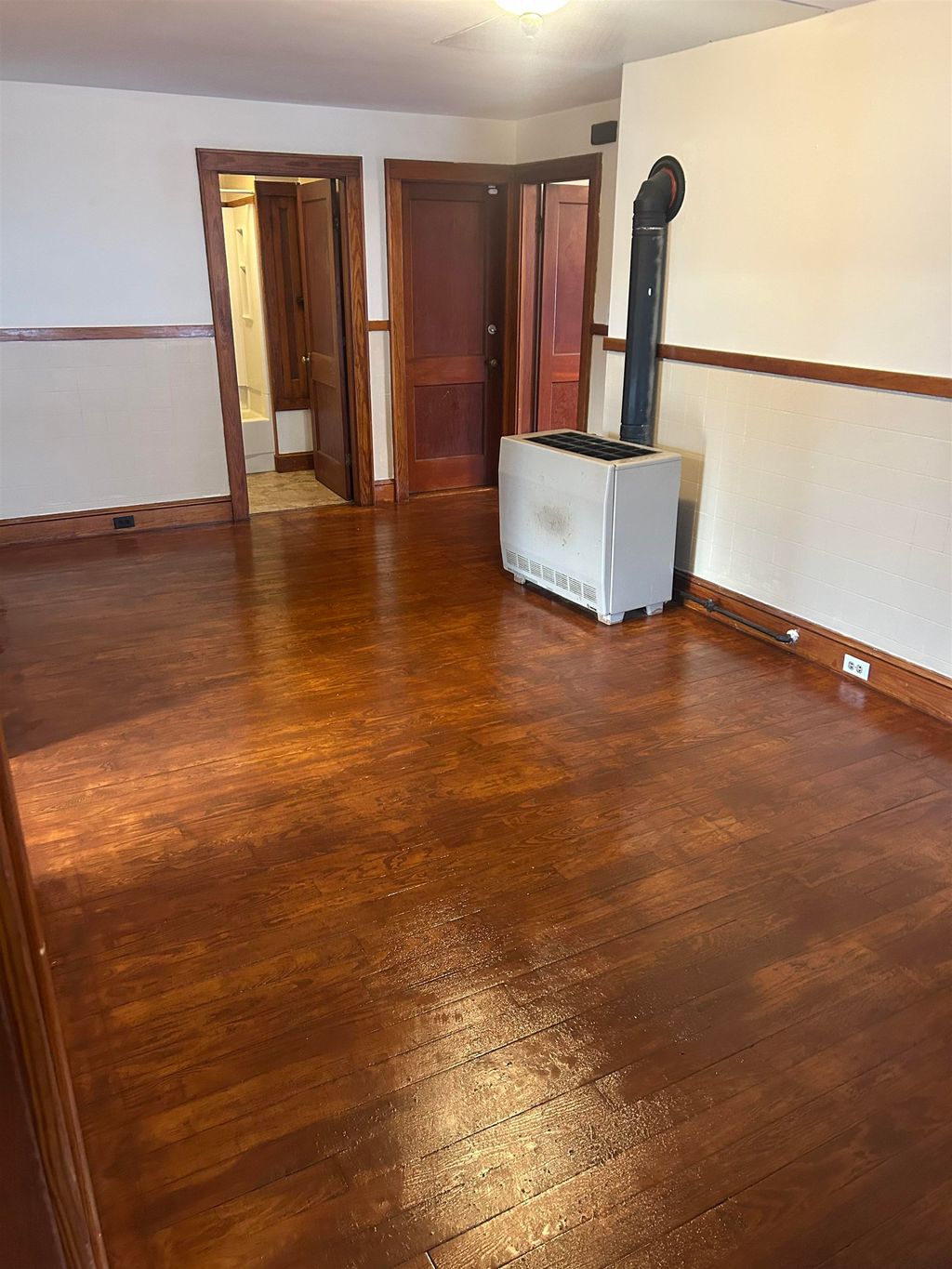 Photo of 162 Beech Street, Manchester, NH 03101 (MLS # 5084317)