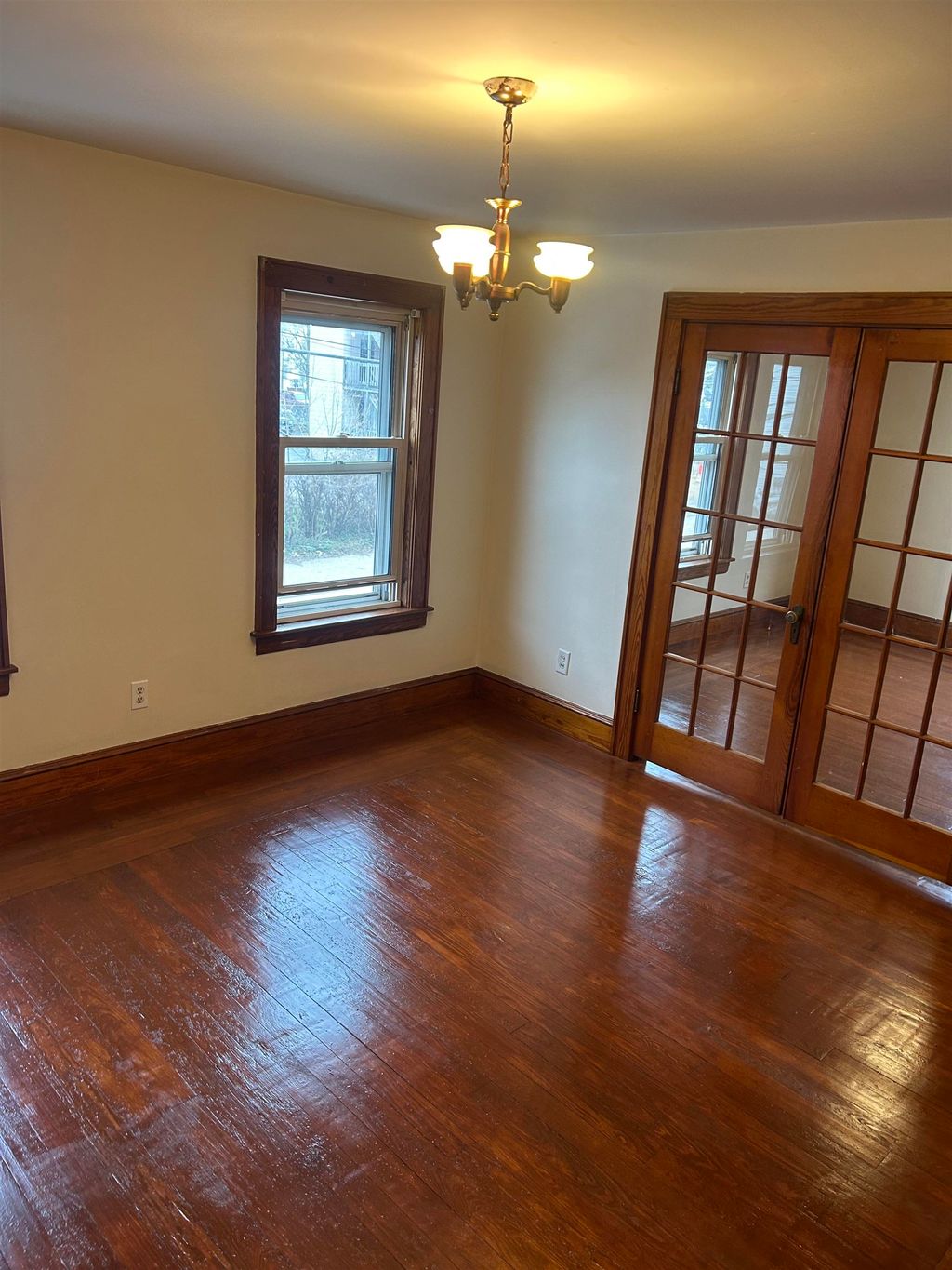 Photo of 162 Beech Street, Manchester, NH 03101 (MLS # 5084317)