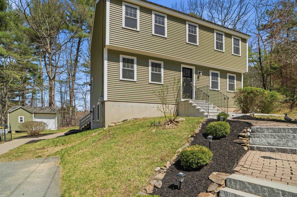 Photo of 1 Jessica Lane, Hudson, NH 03051 (MLS # 5083390)