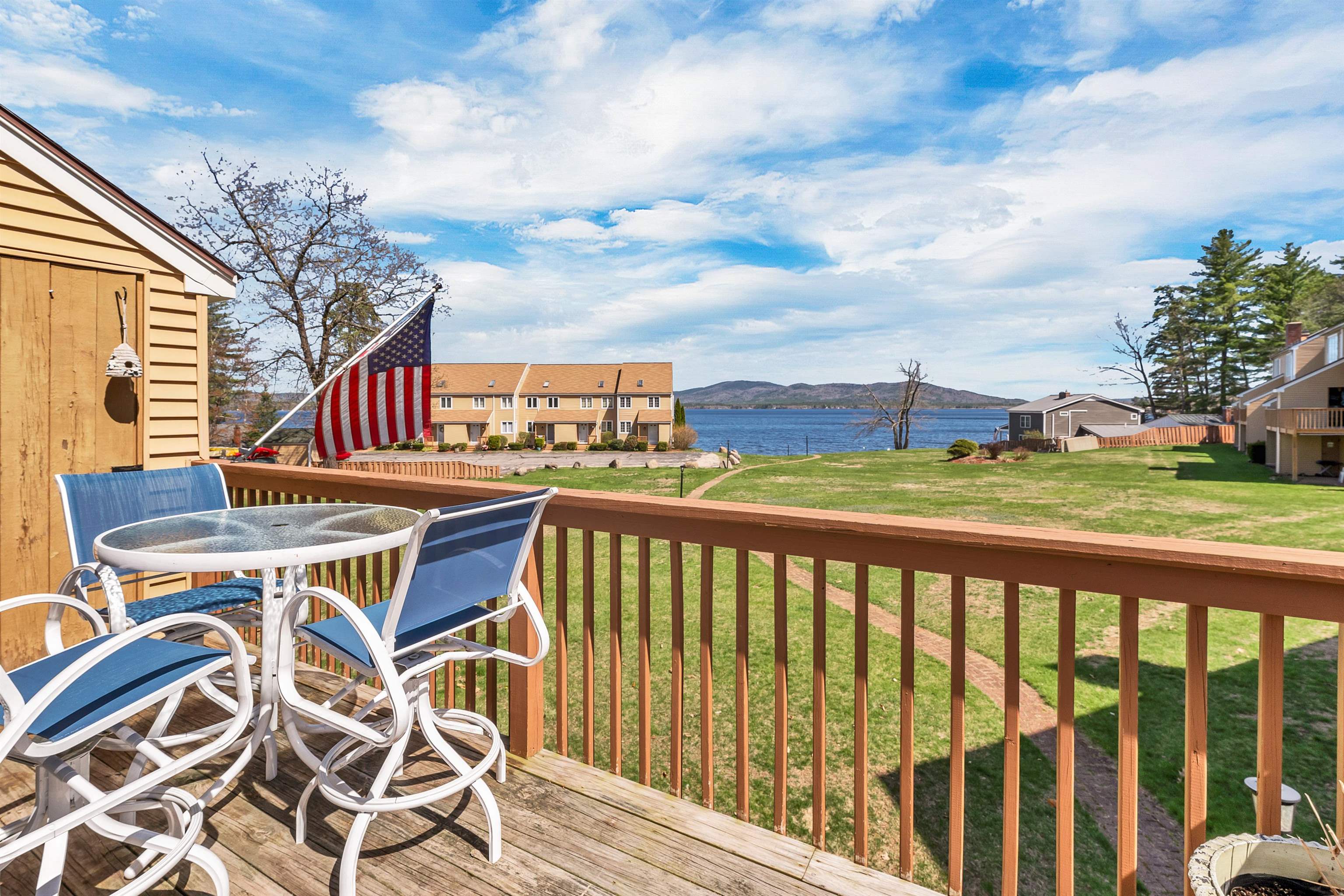 Ossipee, New Hampshire 03814, United States, 2 Bedrooms Bedrooms, ,4 BathroomsBathrooms,Residential,Pending,121165