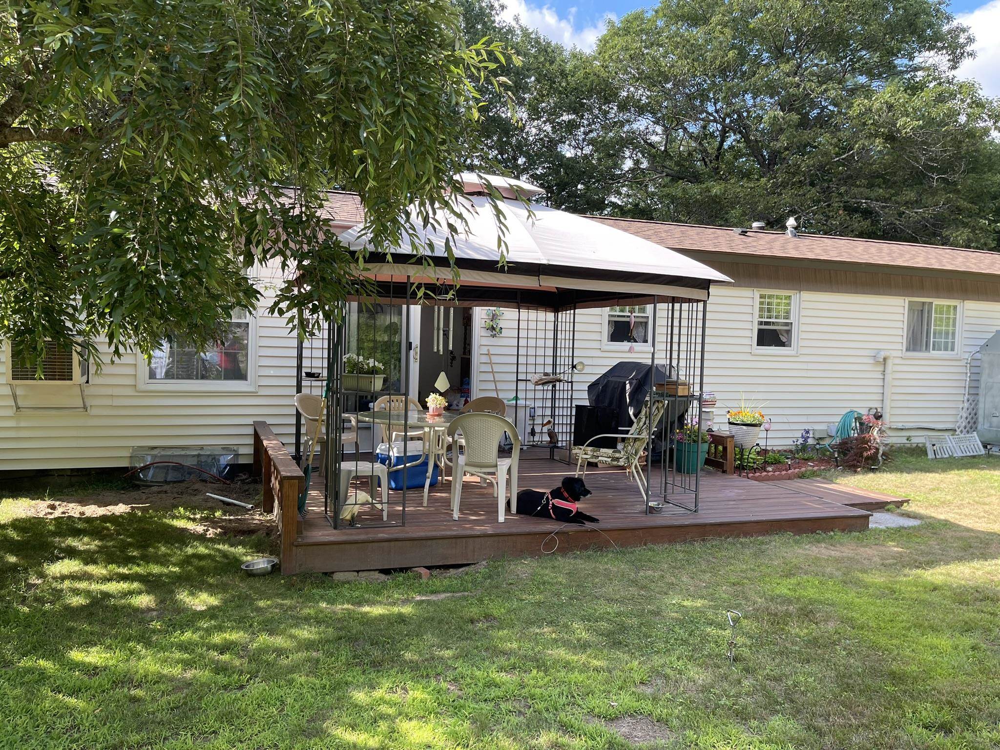 138 Hubbard Pond Road