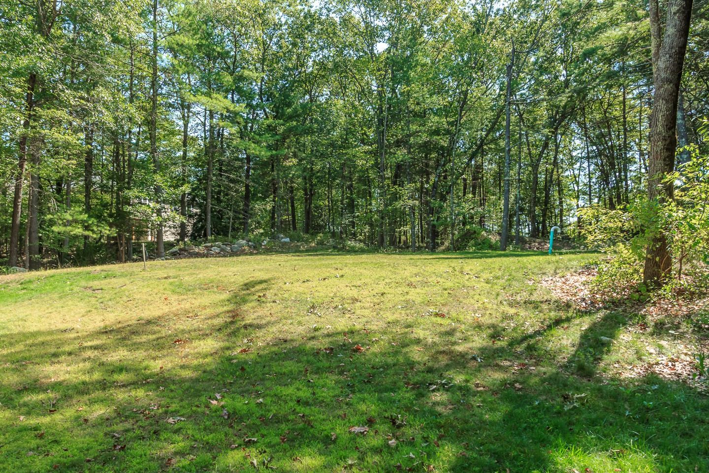 Sandown, New Hampshire 03873, United States, 3 Bedrooms Bedrooms, ,3 BathroomsBathrooms,Residential,Active,211897