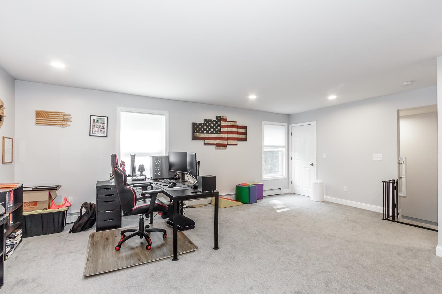 Sandown, New Hampshire 03873, United States, 3 Bedrooms Bedrooms, ,3 BathroomsBathrooms,Residential,Active,211897