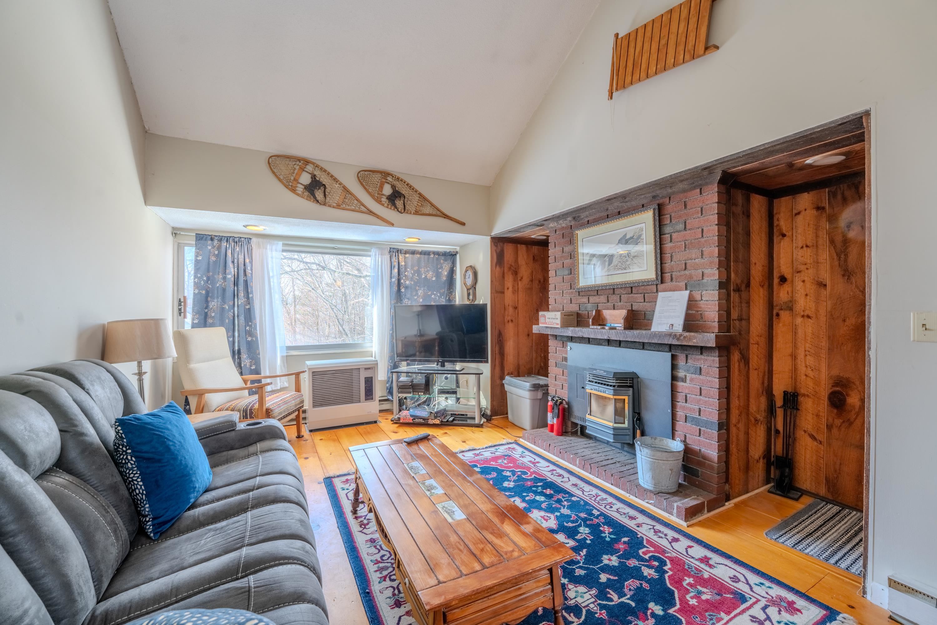 Photo 1 of 35 — 28 Condo Road 2, Campton, NH 03223