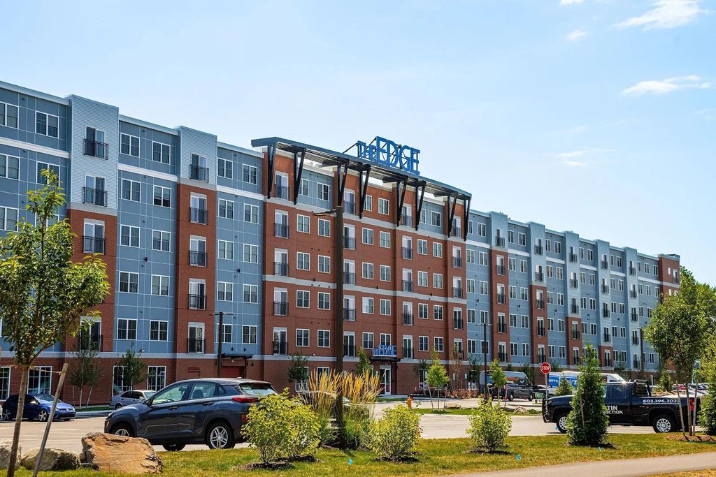 Photo of 303 Dunbar Street #129, Manchester, NH 03103 (MLS # 5065024)