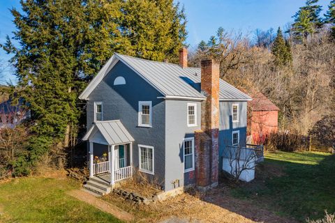 5 Brownsville Road Hartland VT 05049