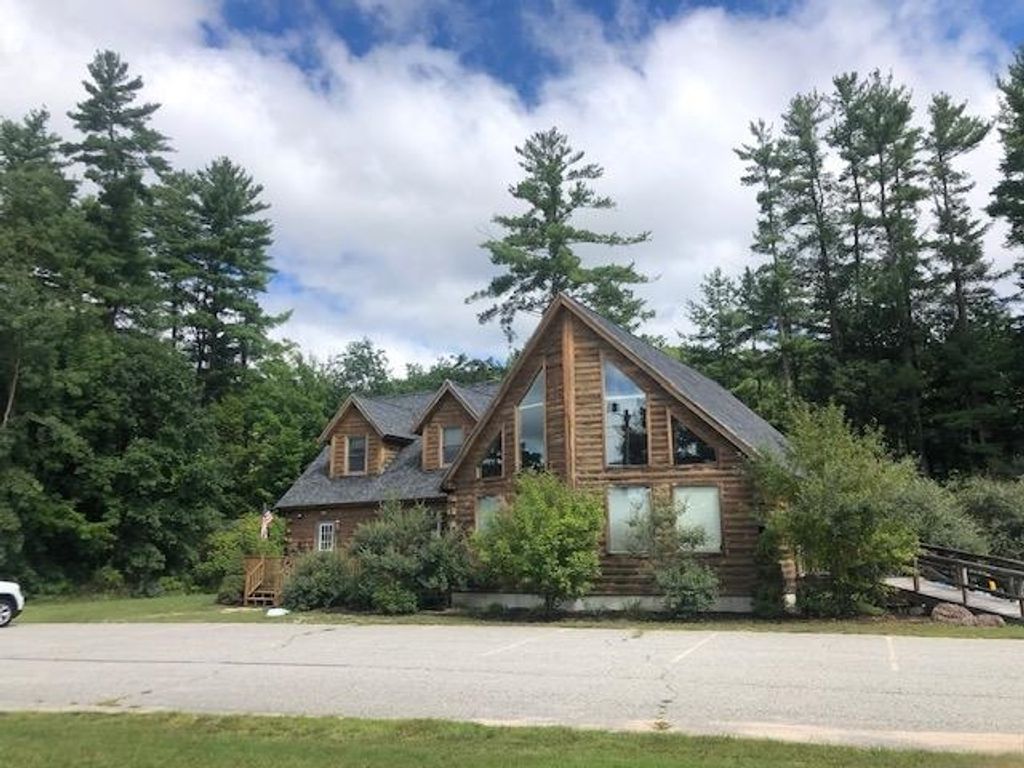 Photo of 25 Southmayd Street #2, Campton, NH 03223 (MLS # 5071182)