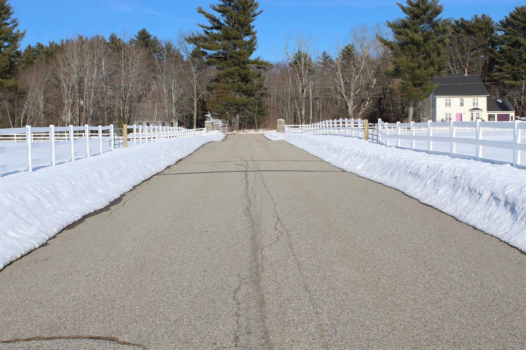 Photo of 98 Blakes Hill Road, Northwood, NH 03261 (MLS # 5077400)