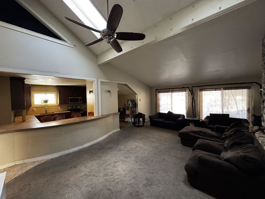 Photo of 111 Coburn Avenue #33, Nashua, NH 03063 (MLS # 5075368)