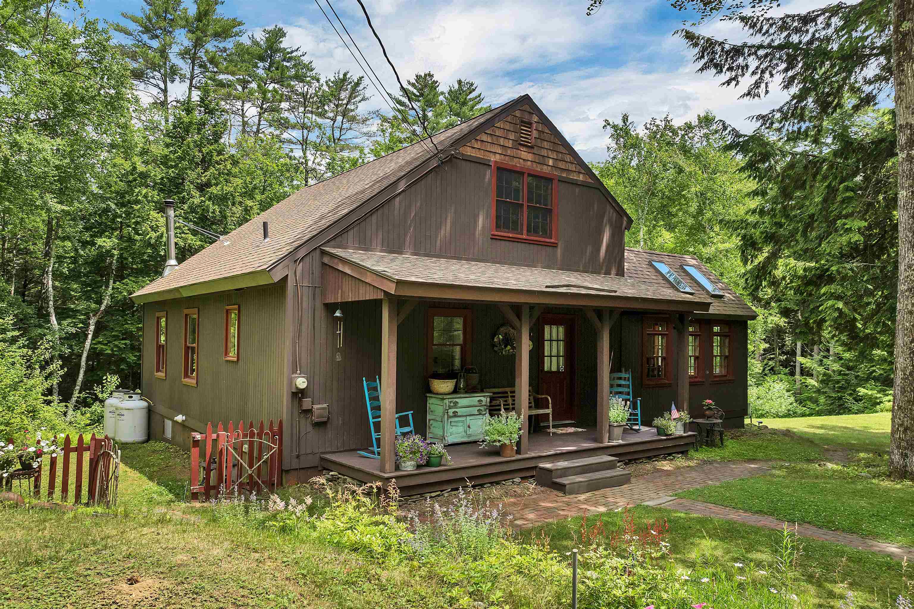 42 Forest Pond Road