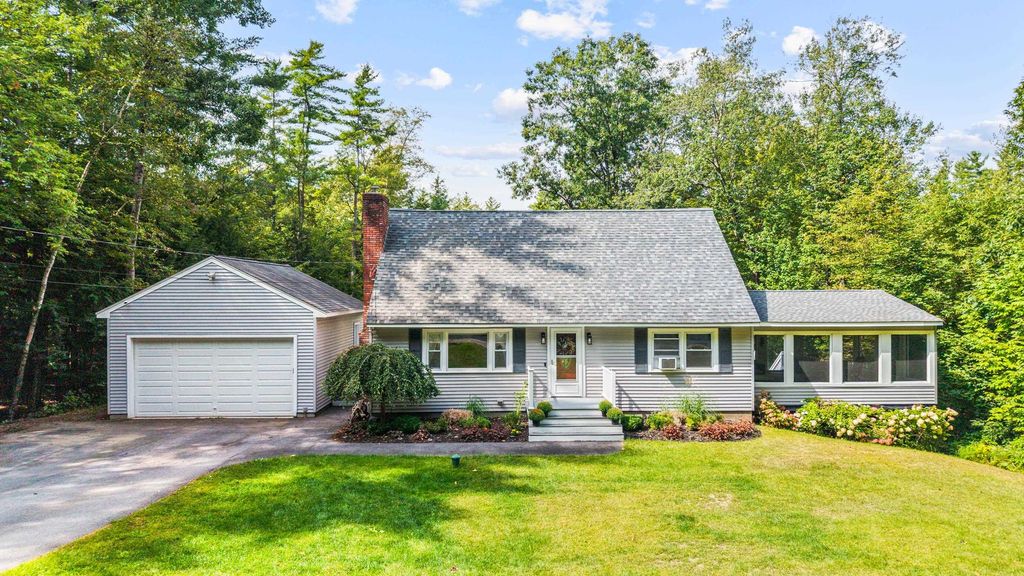 Photo of 13 Cob Road, Bow, NH 03304 (MLS # 5061899)