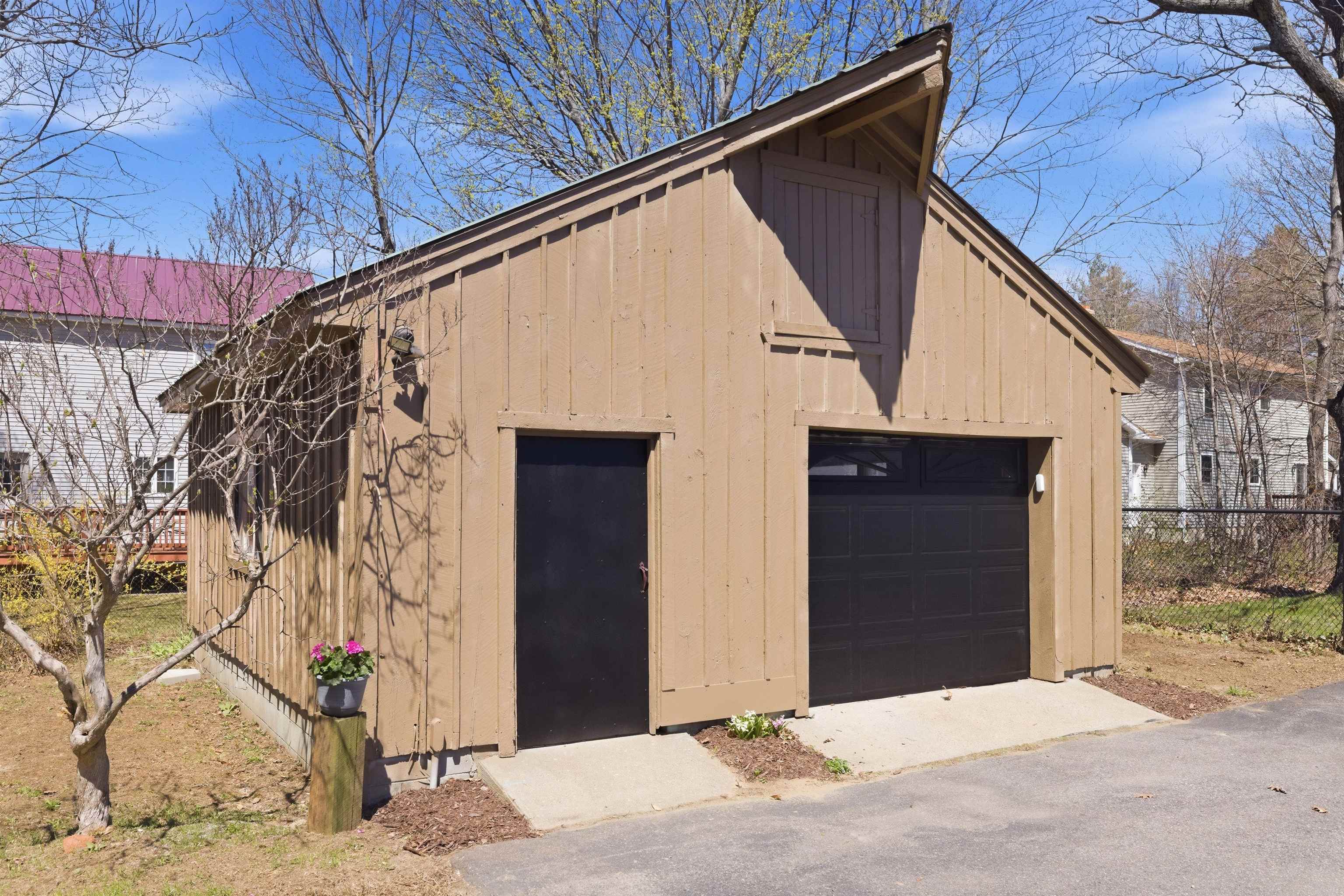 18 Massachusetts Avenue