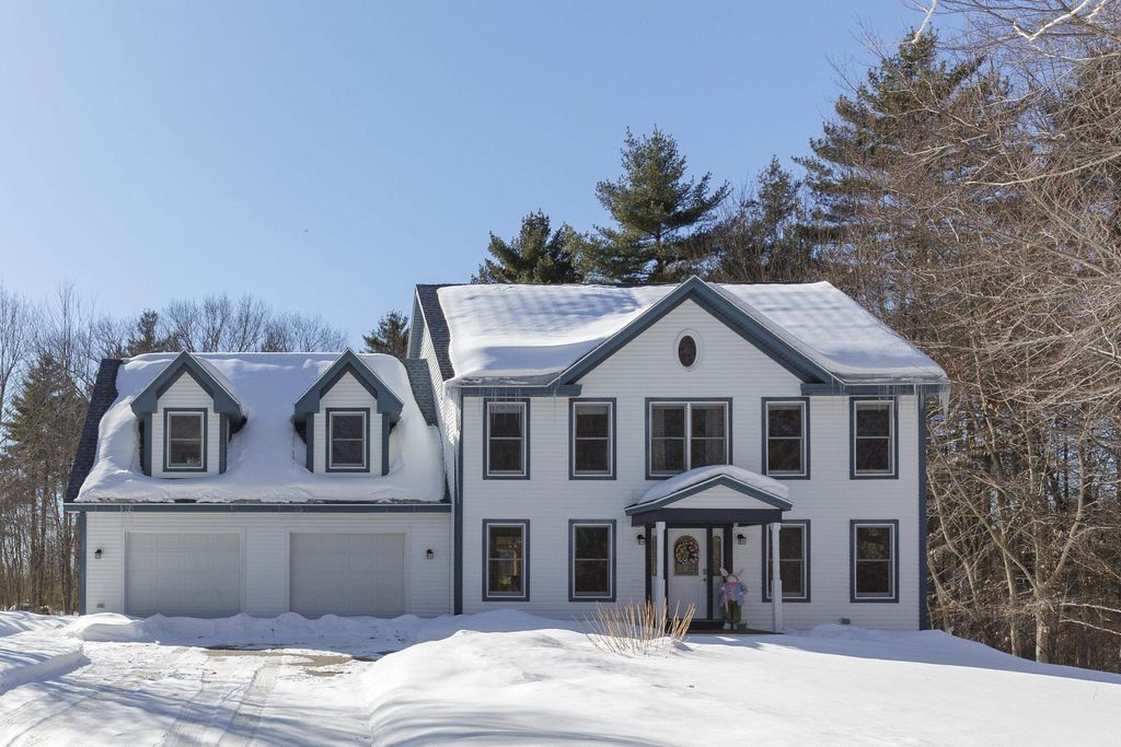 Photo of 762 Robinson Road, Pembroke, NH 03275 (MLS # 5077872)