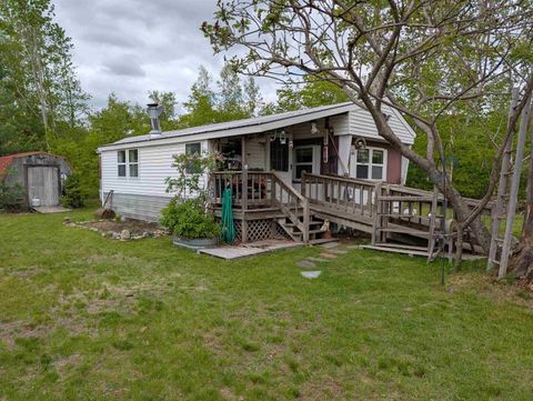 281 Riverside Drive Campton NH 03223