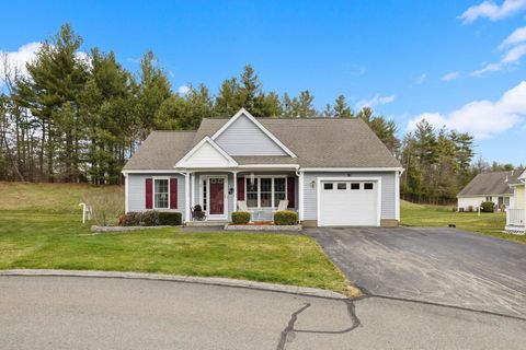 Photo of 5 Halsey Court, Litchfield, NH 03052 (MLS # 5036833) Photo of 5 Halsey Court, Litchfield, NH 03052 (MLS # 5036833)