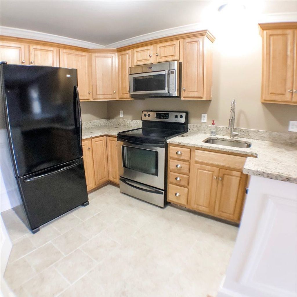 Photo of 4 Deer Street #16, Tilton, NH 03276 (MLS # 5066473)