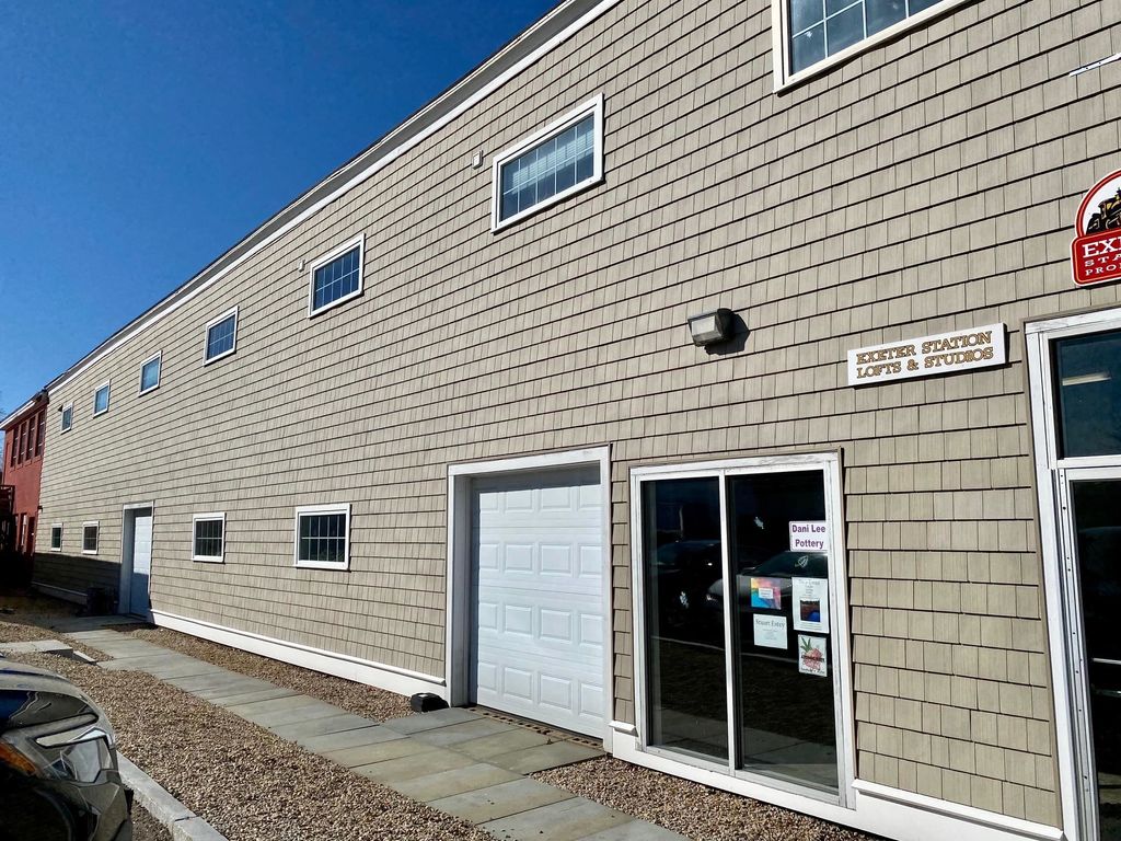 Photo of 1 Rockingham Street #2-F, Exeter, NH 03833 (MLS # 5078729)