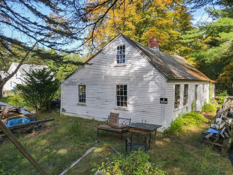 Photo of 42 Bear Hill Road, Newton, NH 03858 (MLS # 5082483)