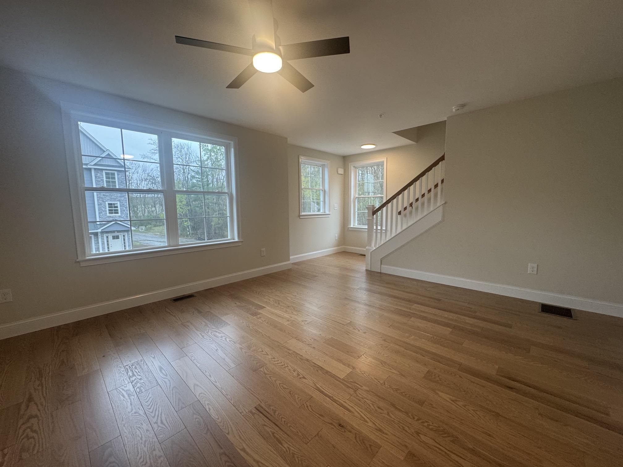 87 Kearsarge Lane