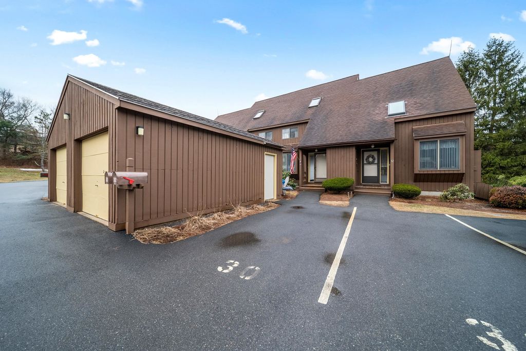 Photo of 30 Spring Cove Road, Nashua, NH 03062 (MLS # 5081079)