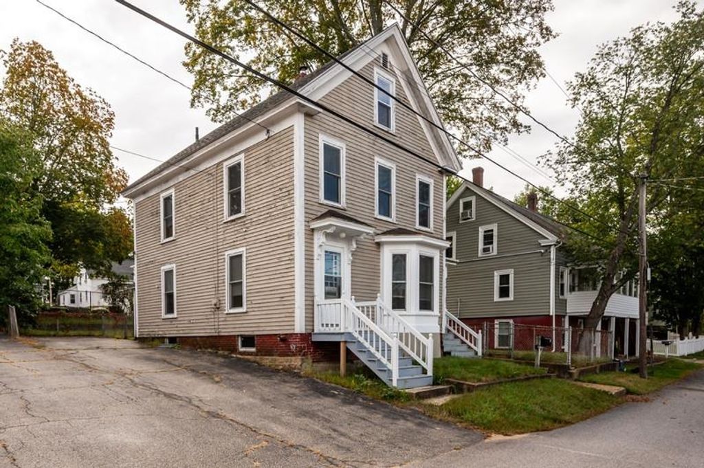 Photo of 14 Central Street, Somersworth, NH 03878 (MLS # 5062448)