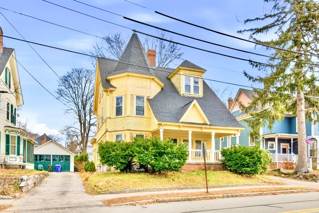 Photo of 939 Union Street, Manchester, NH 03104 (MLS # 5070161)