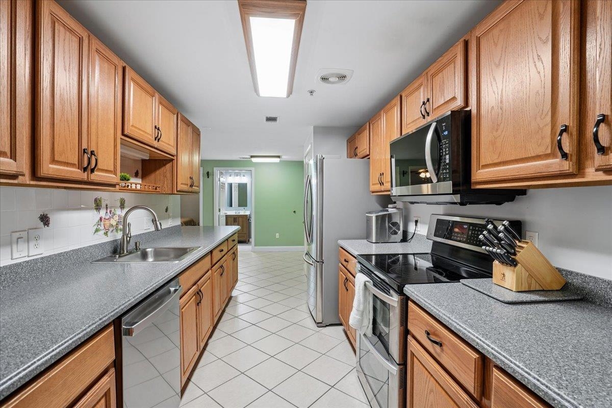 4 Crestview Circle 108